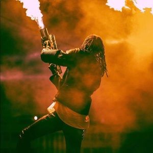 Meet your Posher, Logan